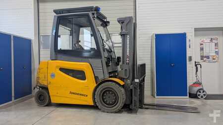 Elektro 4 Rad 2019  Jungheinrich EFG 535k (1)