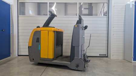 Traktor 2019  Jungheinrich EZS C40 (3)