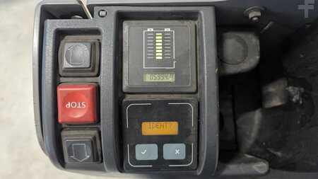 Traktor 2019  Jungheinrich EZS C40 (8)