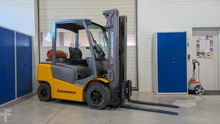 Gas truck 2018  Jungheinrich TFG 425 GE115-500DZ (3)