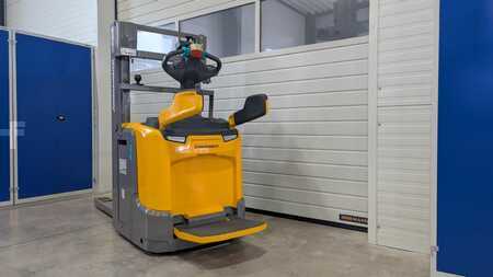 Gerbeurs 2019  Jungheinrich ERC 214z 115 250 ZT (1)