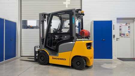 Kompakt gaffeltruck 2021  Jungheinrich TFG 320 GE 115 300ZT (3)