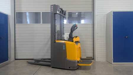 Gerbeurs 2020  Jungheinrich ERC 214 115 320 ZZ (2)