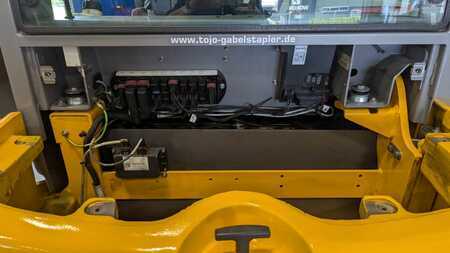 Electric - 4 wheels 2019  Jungheinrich EFG 425s neuwertige Batterie (5)