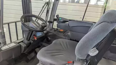 Elektro 4 Rad 2019  Jungheinrich EFG 425s neuwertige Batterie (8)