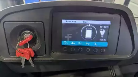 Elektro 4 Rad 2019  Jungheinrich EFG 425s neuwertige Batterie (9)