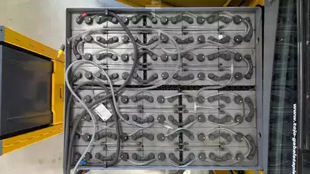 Elektro 4 Rad 2019  Jungheinrich EFG 425s neuwertige Batterie (10)