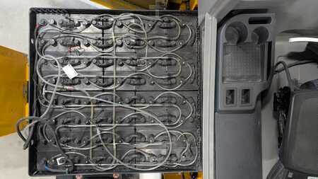 Elektro 4 Rad 2022  Jungheinrich EFG S50s Zinkenverstellgerät, Waage (10)