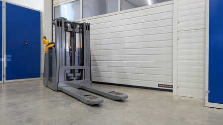 Gerbeurs 2021  Jungheinrich ERD 220 Drive Plus (4)