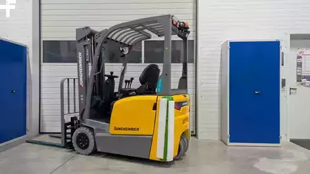 Elektro 3 Rad 2023  Jungheinrich EFG BB 216k Ausstellungsstück (3)
