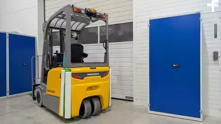 Elektro 3 Rad  Jungheinrich EFG BB 216k Ausstellungsstück (4)