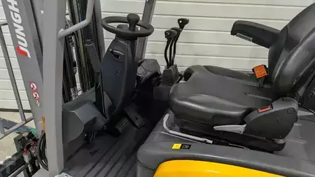 Elektro 3 Rad  Jungheinrich EFG BB 216k Ausstellungsstück (5)