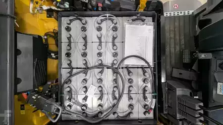 Elektro 4 Rad  Jungheinrich EFG BC 330 Ausstellungsstück (10)