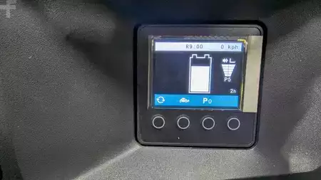 Elektro 4 Rad  Jungheinrich EFG BC 330 Ausstellungsstück (9)