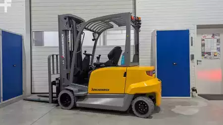 Elektryczne 4-kołowe 2023  Jungheinrich EFG BC 330 Ausstellungsstück (3)