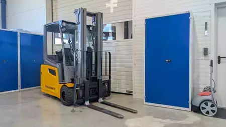 Elektro 3 Rad 2018  Jungheinrich EFG 220 GE120-480DZ (1)