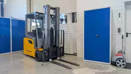 Elektro 3 Rad 2018  Jungheinrich EFG 220 GE120-480DZ (1)