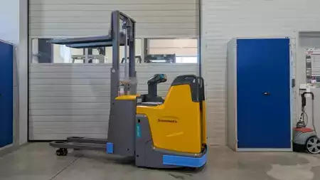 Hochhubwagen 2020  Jungheinrich ERD 220  neuwertig (3)