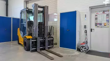 LPG Forklifts 2018  Jungheinrich TFG 435s GE110 (2)