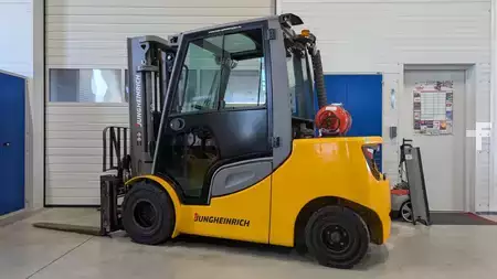 LPG Forklifts 2018  Jungheinrich TFG 435s GE110 (3)