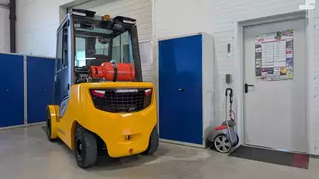 Treibgasstapler 2018  Jungheinrich TFG 435s GE110 (4)