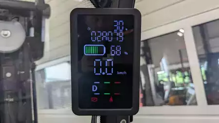 Eléctrica de 4 ruedas - AntOn CBH 2.5 (9)