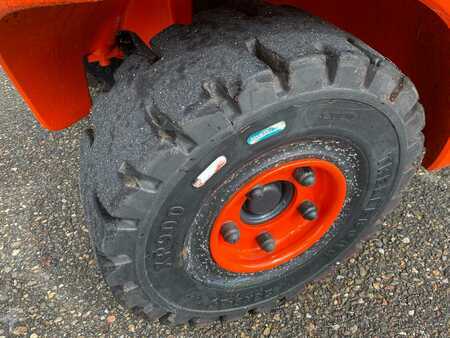 Carretilla elevadora GLP 2018  Linde H35T-02 (11)