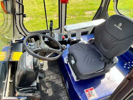 Empilhador diesel 2011  CAT Lift Trucks DP70 (17)