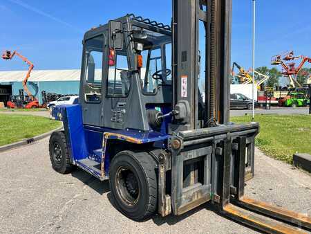 Empilhador diesel 2011  CAT Lift Trucks DP70 (8)