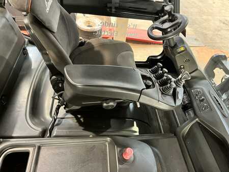 Elektro čtyřkolový VZV 2021  Linde E150 (6)