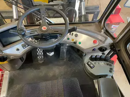 Chariots élévateurs diesel 2023  Svetruck 12 120 (17)