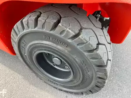 Gázüzemű targonca 2026  Linde H35T-01 (11)