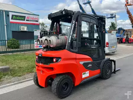 Gázüzemű targonca 2026  Linde H35T-01 (6)