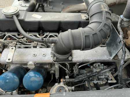 Chariots élévateurs diesel 2011  Nissan FD45  W1F4A45Y (15)