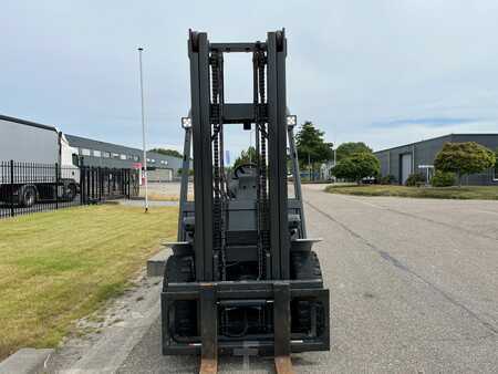 Chariots élévateurs diesel 2011  Nissan FD45  W1F4A45Y (5)