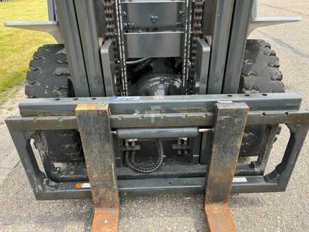 Chariots élévateurs diesel 2011  Nissan FD45  W1F4A45Y (9)