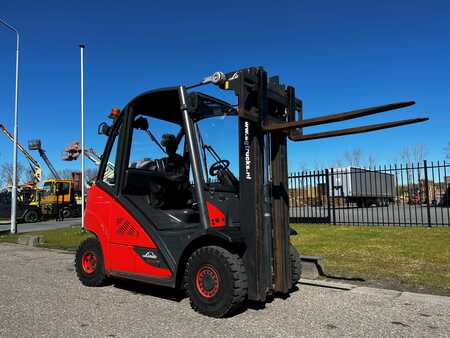 Propane Forklifts 2014  Linde H25T-02 (7)
