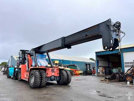 Reachstacker 2010  Kalmar DRF  FOR PARTS (3)