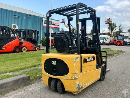 Electric - 3 wheels 2002  CAT Lift Trucks EP18KT (6)