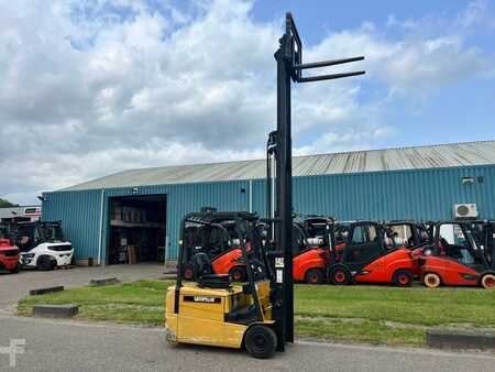 Electric - 3 wheels 2002  CAT Lift Trucks EP18KT (8)