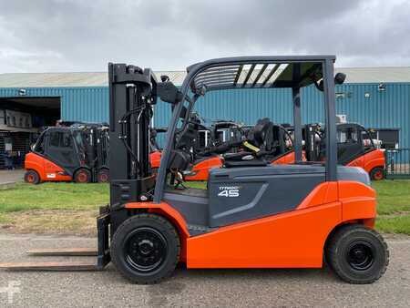4-wiel elektrische heftrucks 2017  Toyota 8FBMT45 (2)