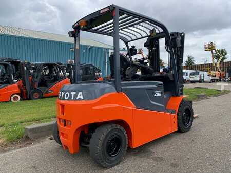4-wiel elektrische heftrucks 2017  Toyota 8FBMT45 (4)