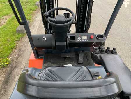 4-wiel elektrische heftrucks 2017  Toyota 8FBMT45 (8)