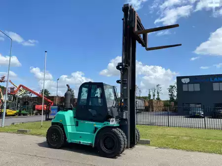 Carretilla elevadora diésel 2008  Mitsubishi FD90N (10)