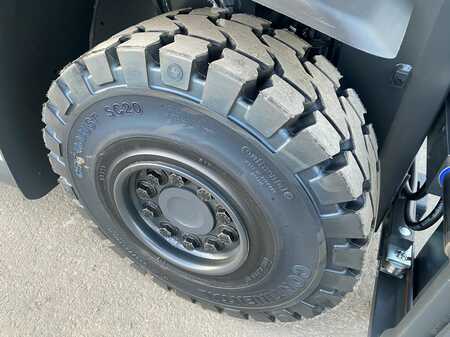 Carrelli elevatori GPL 2025  Linde H25T-01 (12)