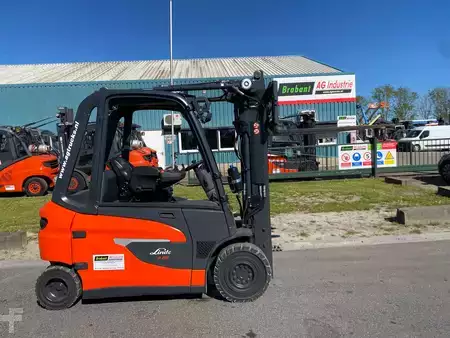 4-wiel elektrische heftrucks 2023  Linde E25L-01 (6)
