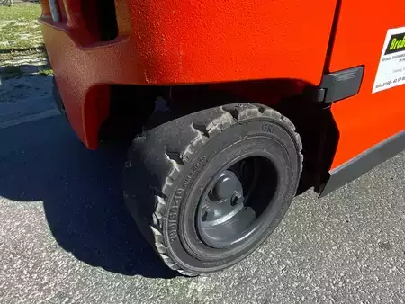 4-wiel elektrische heftrucks 2023  Linde E25L-01 (8)