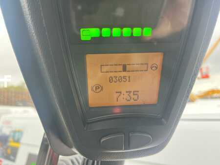 Elektro čtyřkolový VZV 2015  Linde E70-01 (14)