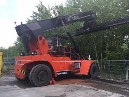 Reachstacker 2011  Terex CS45KM  DAMAGED BY FIRE (1)