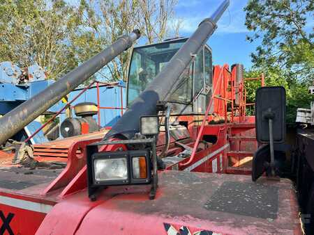 Reachstacker 2011  Terex CS45KM  DAMAGED BY FIRE (3)